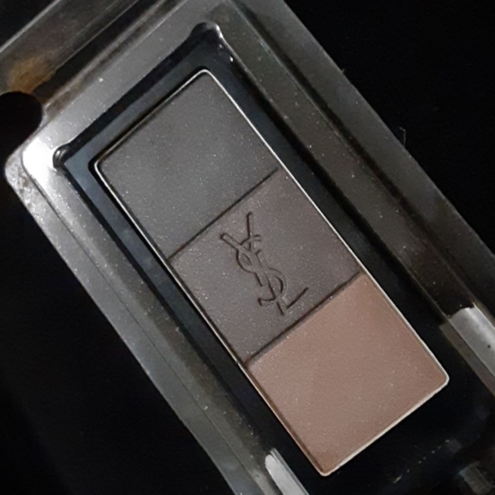 YSL💎Brow Powder!